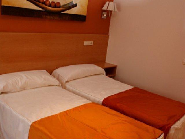 Hotel Mataelpino Segovia Room photo